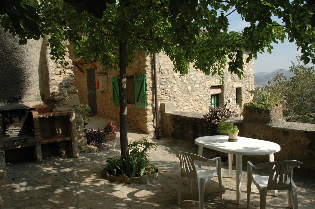 Casa Con Chimenea Y Vista Al Valle - Cal Valeriet Montsonis Exterior foto
